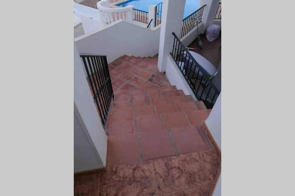 Precioso Apartamento De Dos Plantas Con Vistas Frigiliana Esterno foto