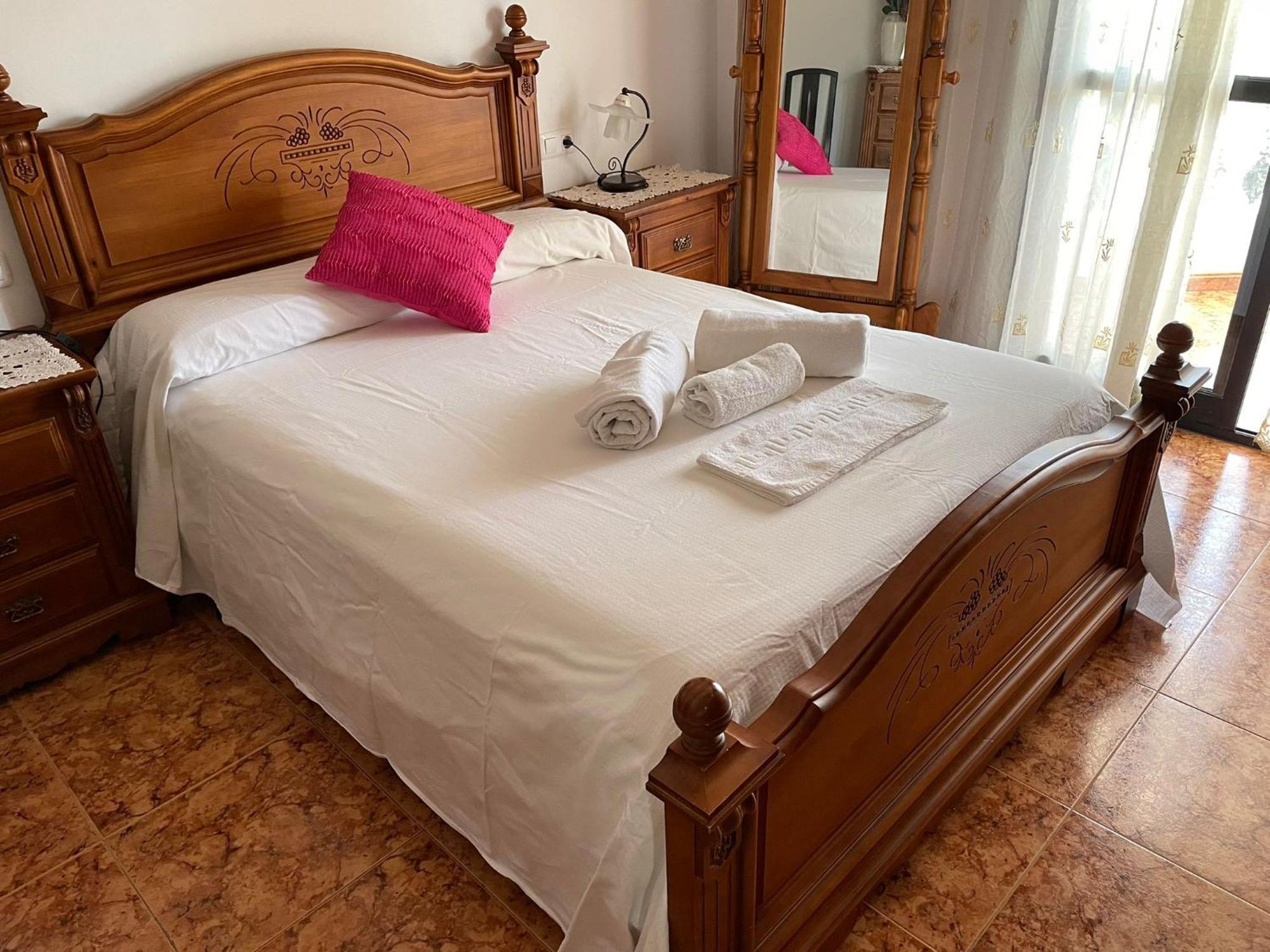 Precioso Apartamento De Dos Plantas Con Vistas Frigiliana Esterno foto
